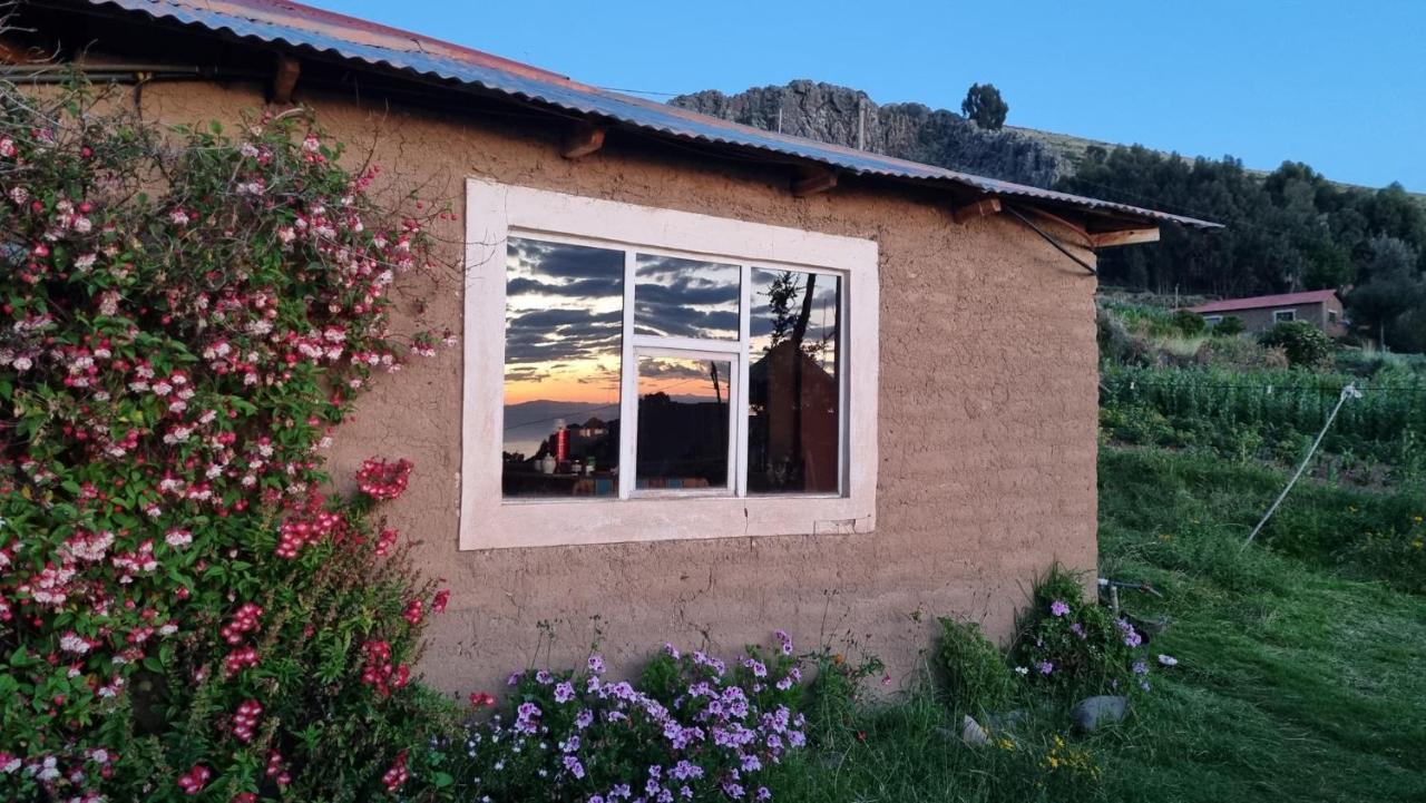 Inca Lodge - Amantani Ocosuyo Екстериор снимка
